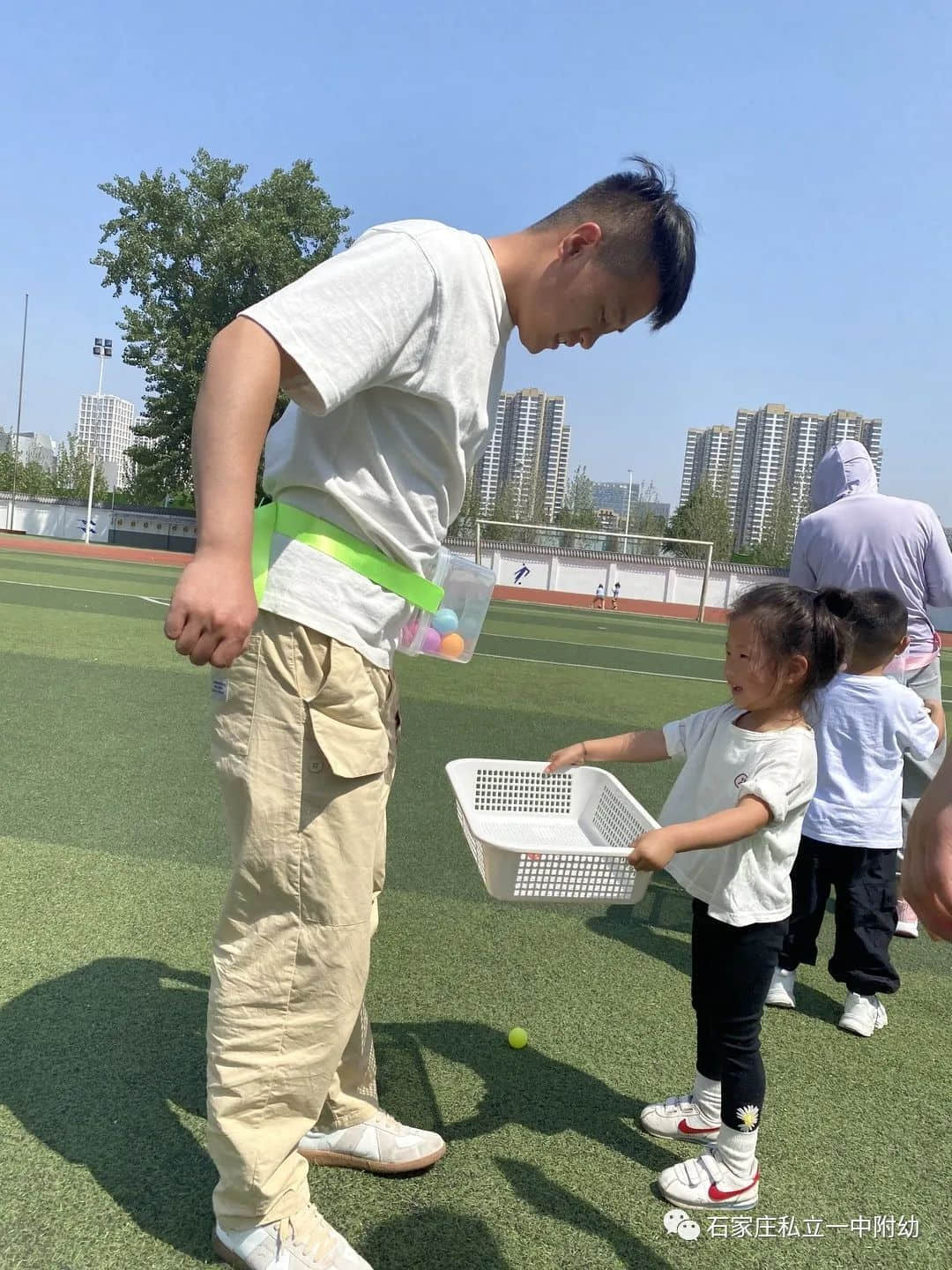 【親子運動會】石家莊市私立第一中學幼兒園親子運動會——為愛奔跑，勇敢做自己