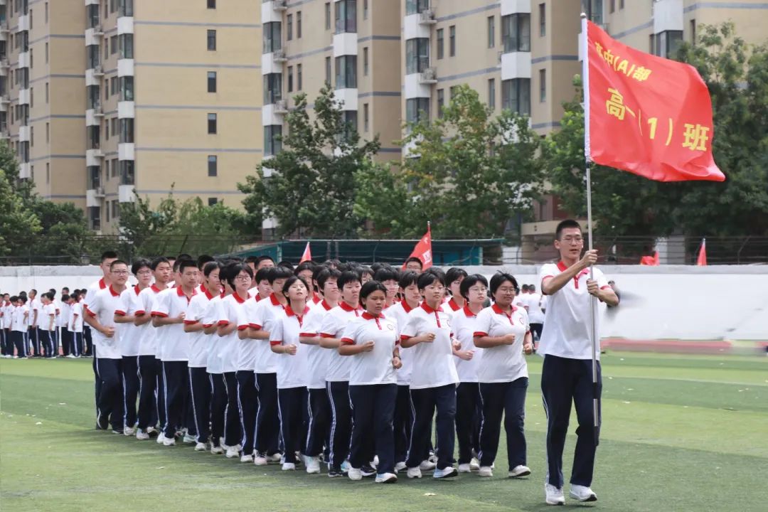 狀態(tài)滿滿！一起解鎖新生滿格狀態(tài)吧！