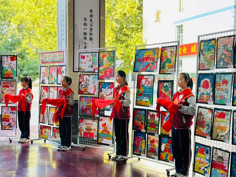 【立小?少先隊】石家莊私立一中附屬小學(xué)開展慶祝中國少年先鋒隊75周年“紅領(lǐng)巾愛祖國”主題隊日活動